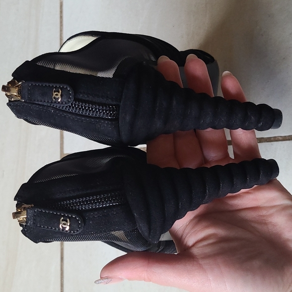 CHANEL Suede Mesh Zip Cap Toe Heels [size 37] - Picture 6 of 15